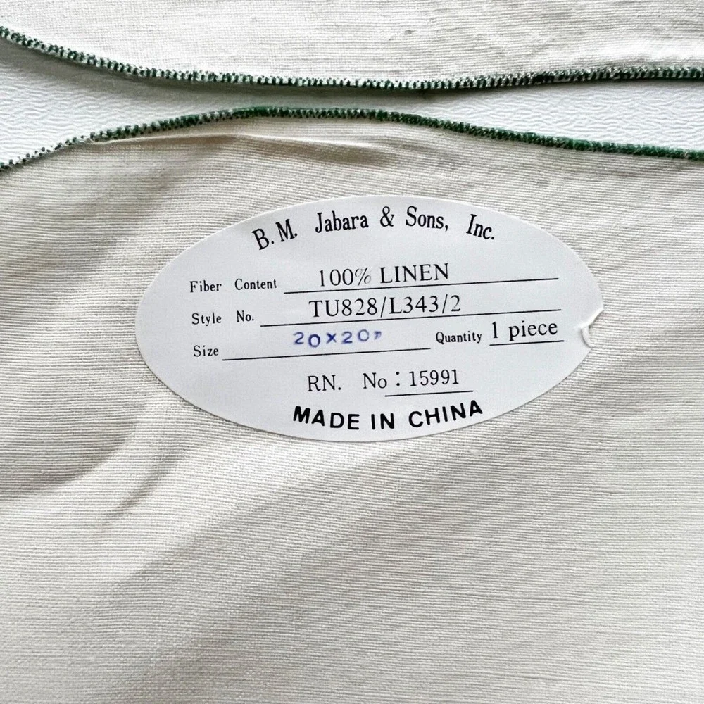 Vtg JABARA 8 pc Linen Placemat Napkin Set Embroidered Christmas Tree Presents